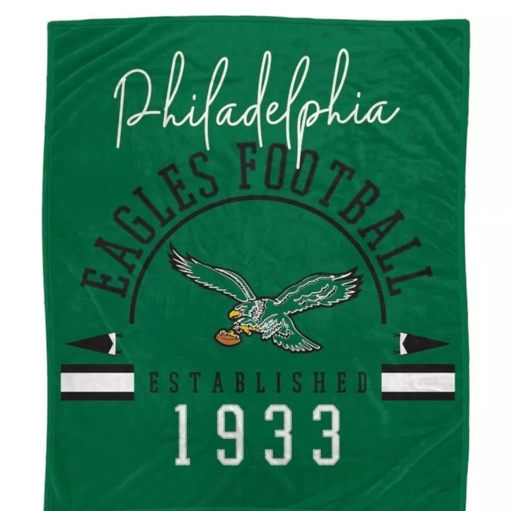 Philadelphia Eagles 60'' x 70'' Script Flannel Fleece Blanket
